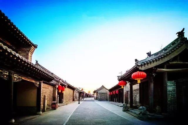 网贷逾期之后，被“爆通讯录”了，那还需要继续偿还吗游戏画面
